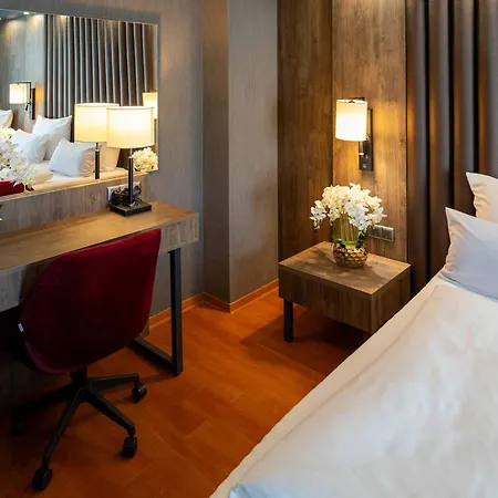 Hotel Plaza Premium